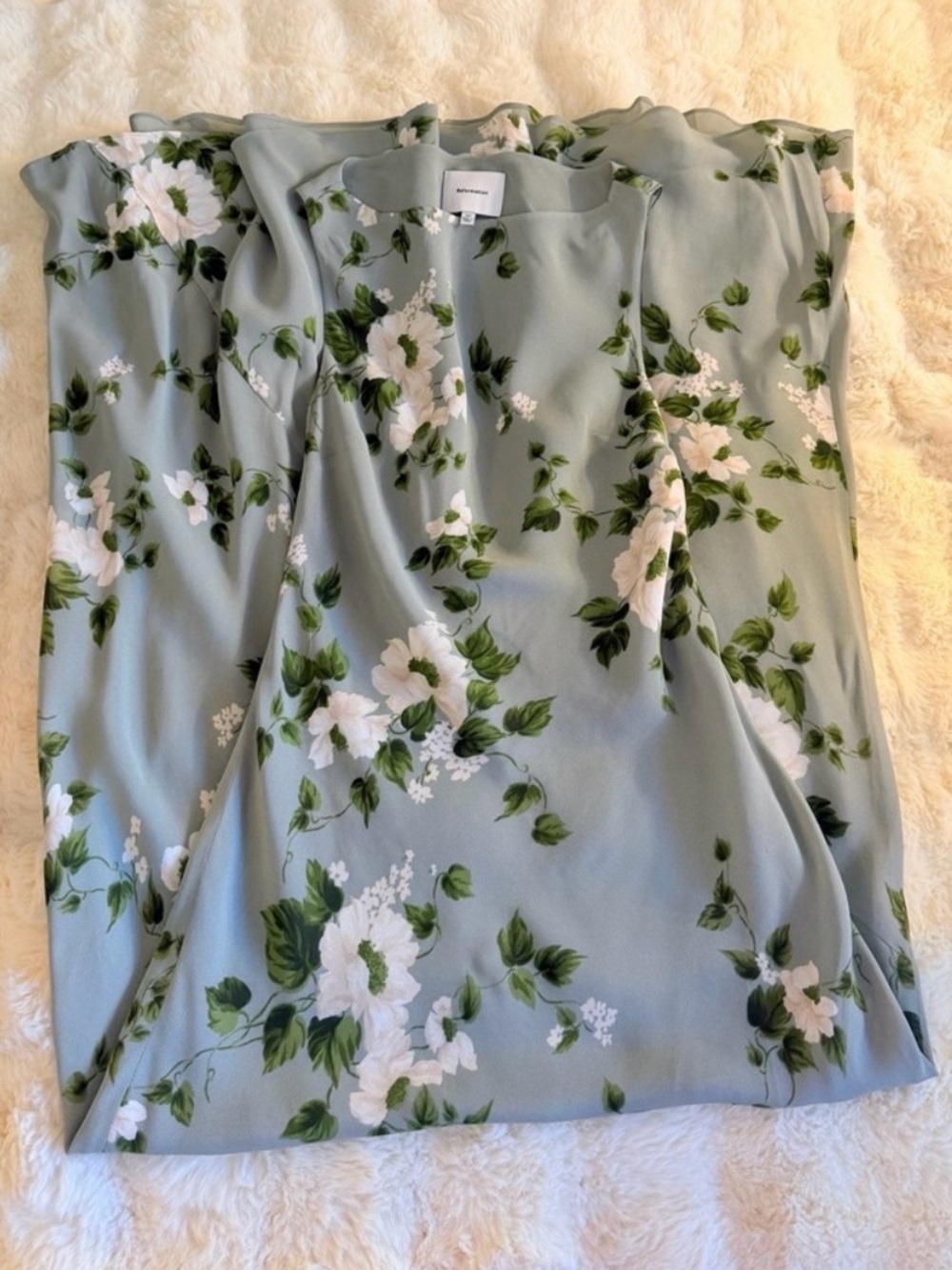 Reformation Prescott Dress In Greenery, NEW WITHOUT TAGS, NEVER WORN. - Picture 5 of 7
